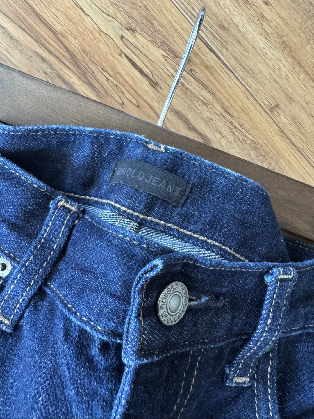 Uniqlo Women’s Straight Leg Jeans - photo 2