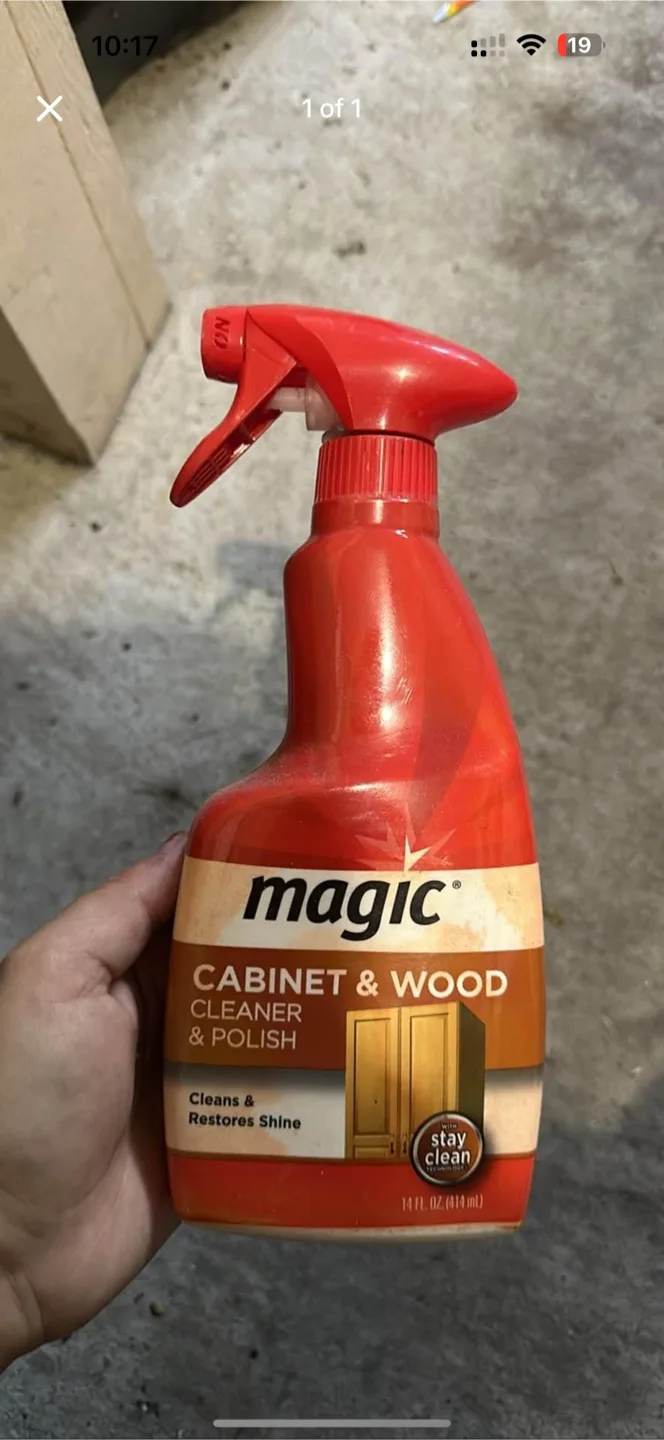 Magic Cabinet & Wood Cleaner and Polish thumbnail