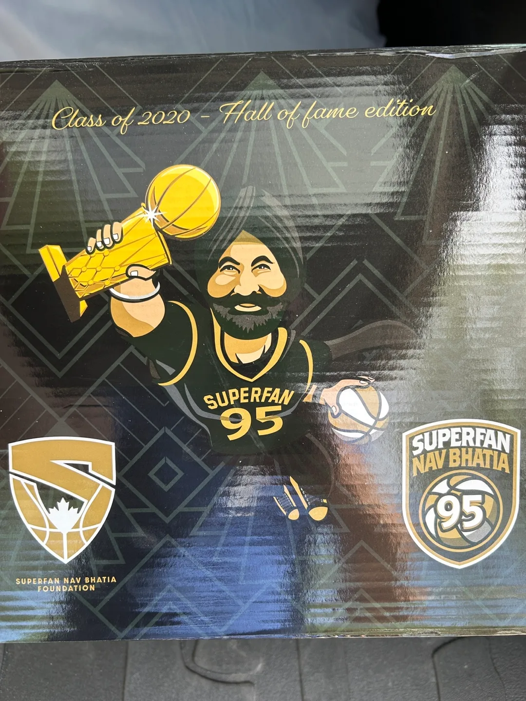 Superfan Nav Bhatia Hall of Fame Collector Edition Basketball image indicator(3)