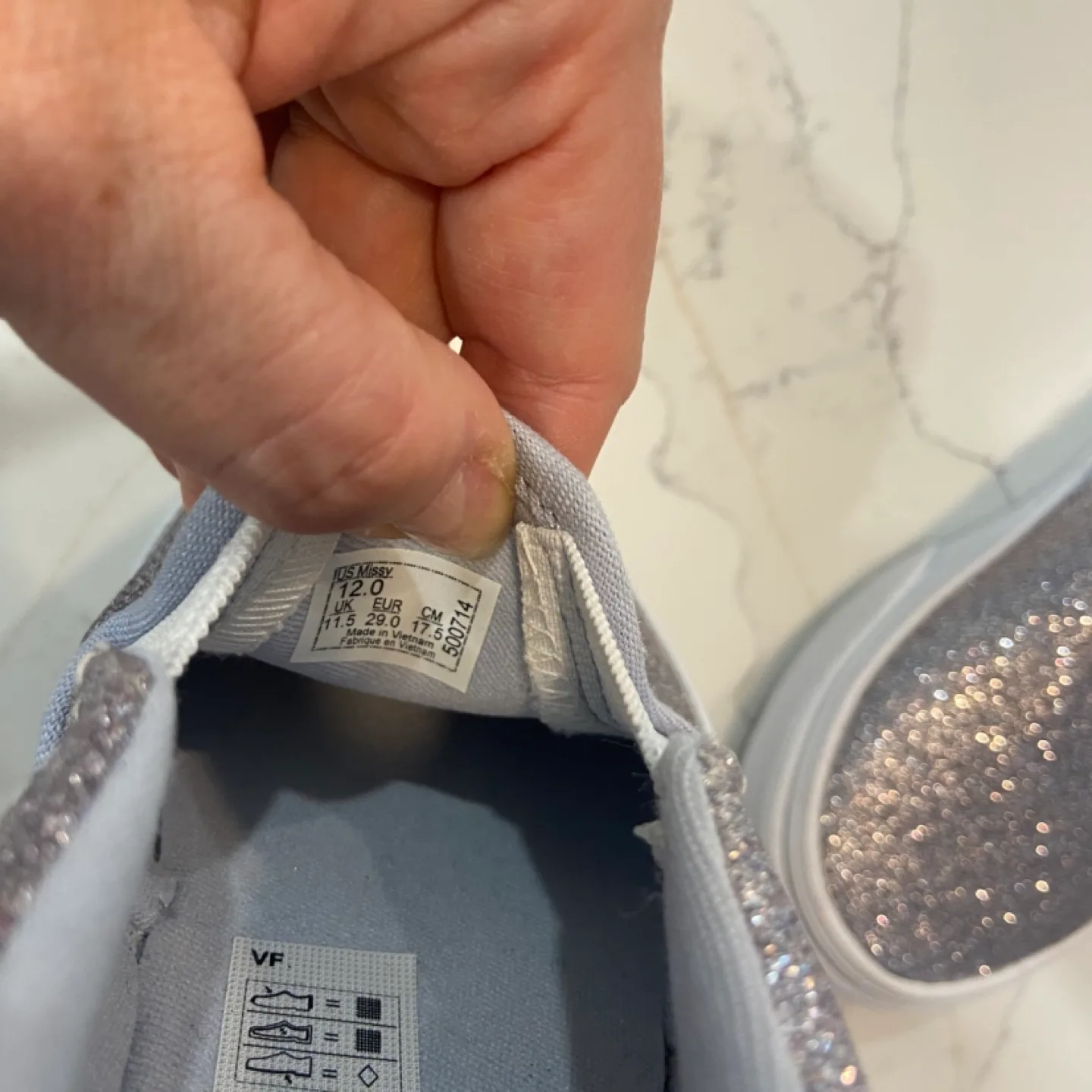 New size 12US/29EUR kids silver glitter Vans image indicator(5)