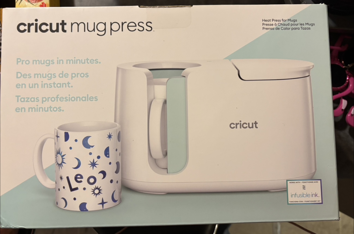 Cricut Mug Press - Make custom mugs!