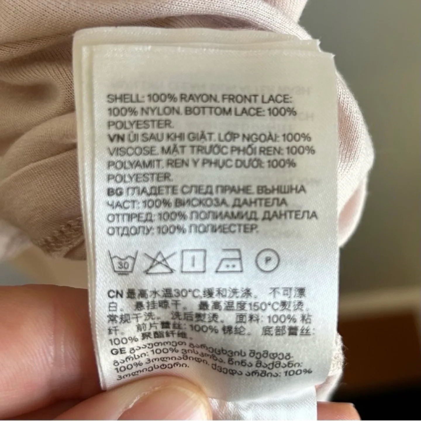 H and M High Neck Sleeveless Top with Lace Insert Womens Size XS image indicator(6)