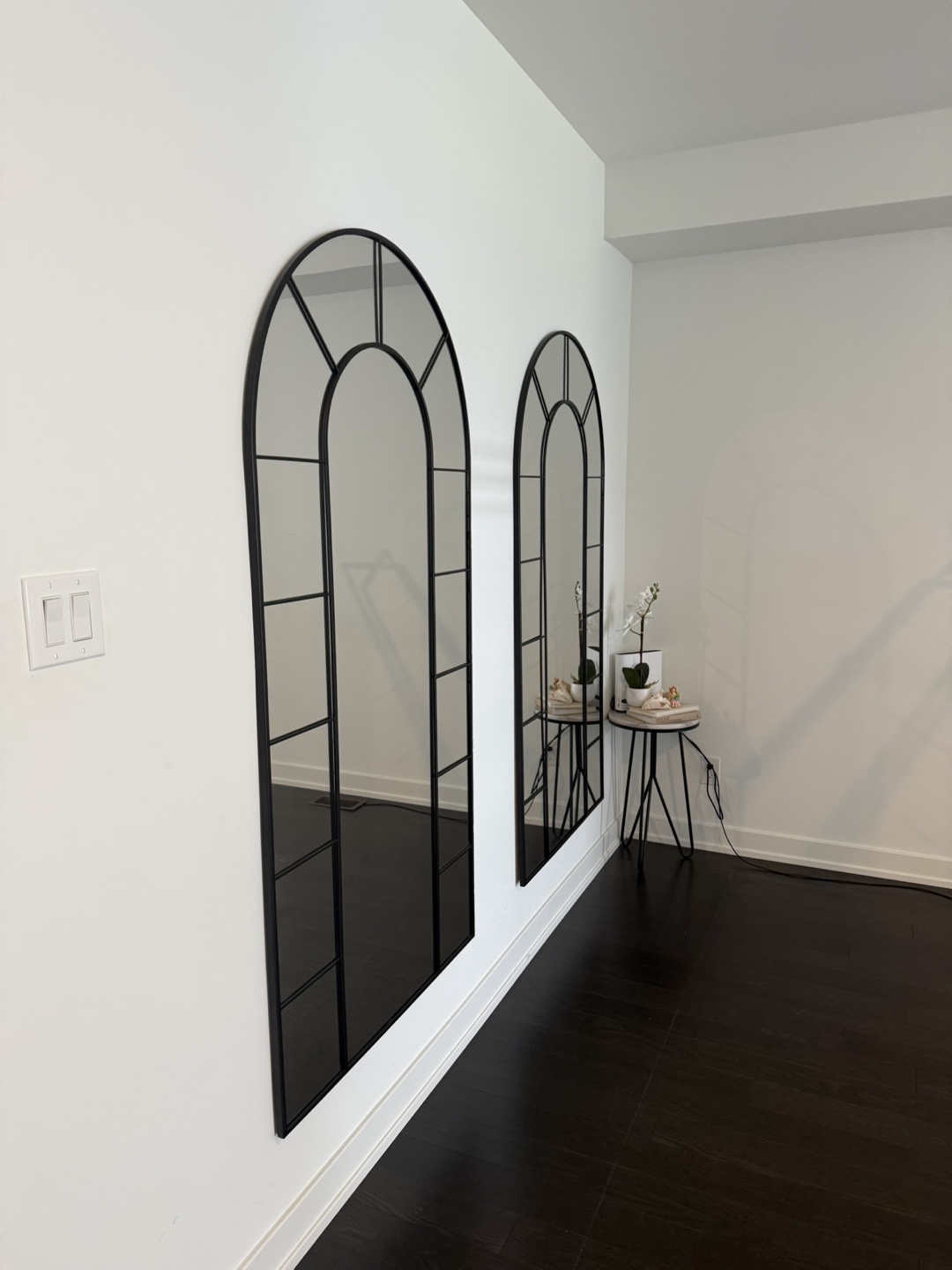 Pair of Black Metal Arch Mirrors - photo 2