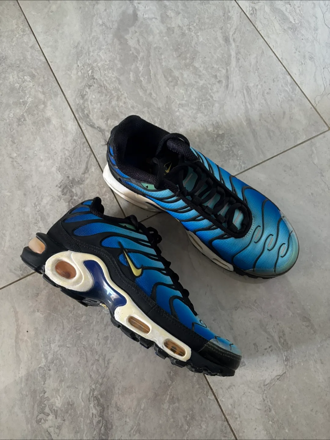 Nike | Air Max Plus - size men’s 4.5 image indicator(6)
