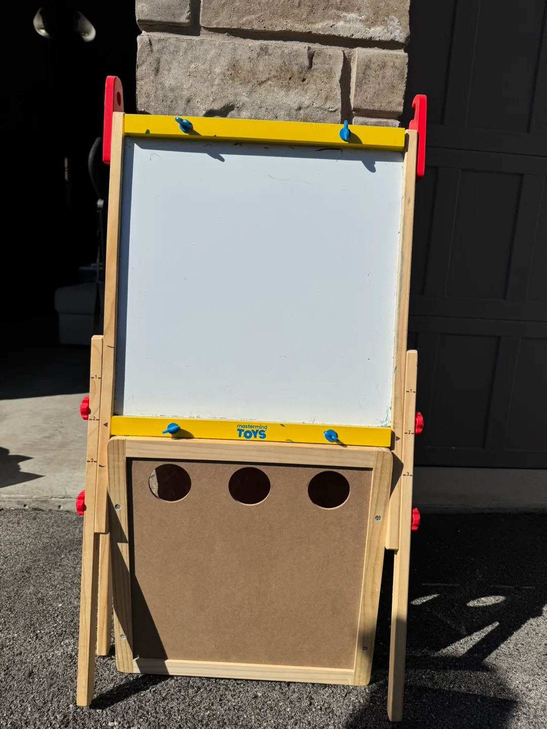 Mastermind Double-Sided Easel with Chalkboard & Whiteboard image indicator(2)