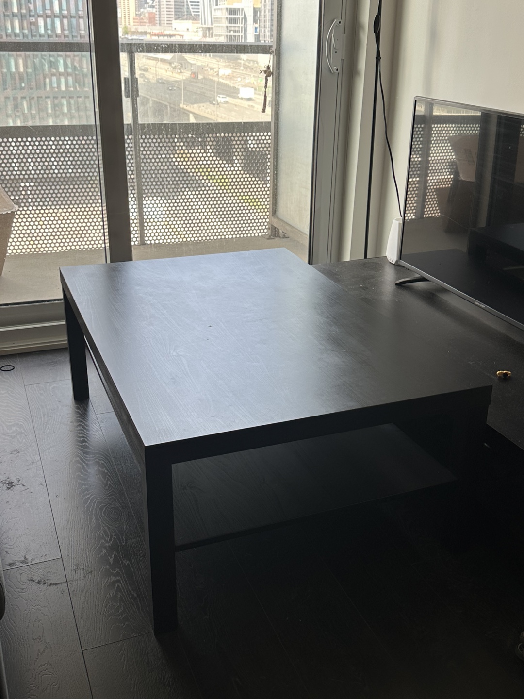 Table - photo 2