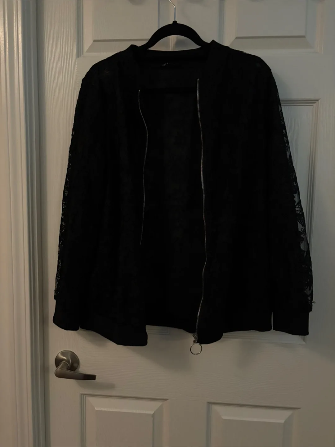 Black Lace Bomber Jacket Size US 14-16 thumbnail