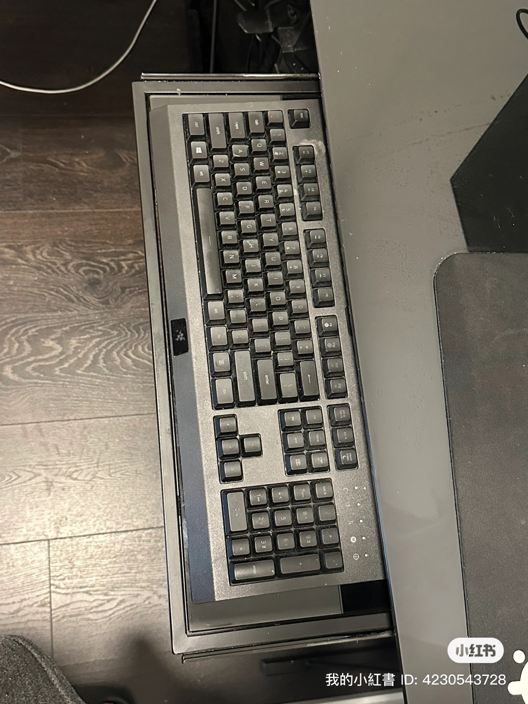 Black Corner Computer Desk with Keyboard Tray - photo 3