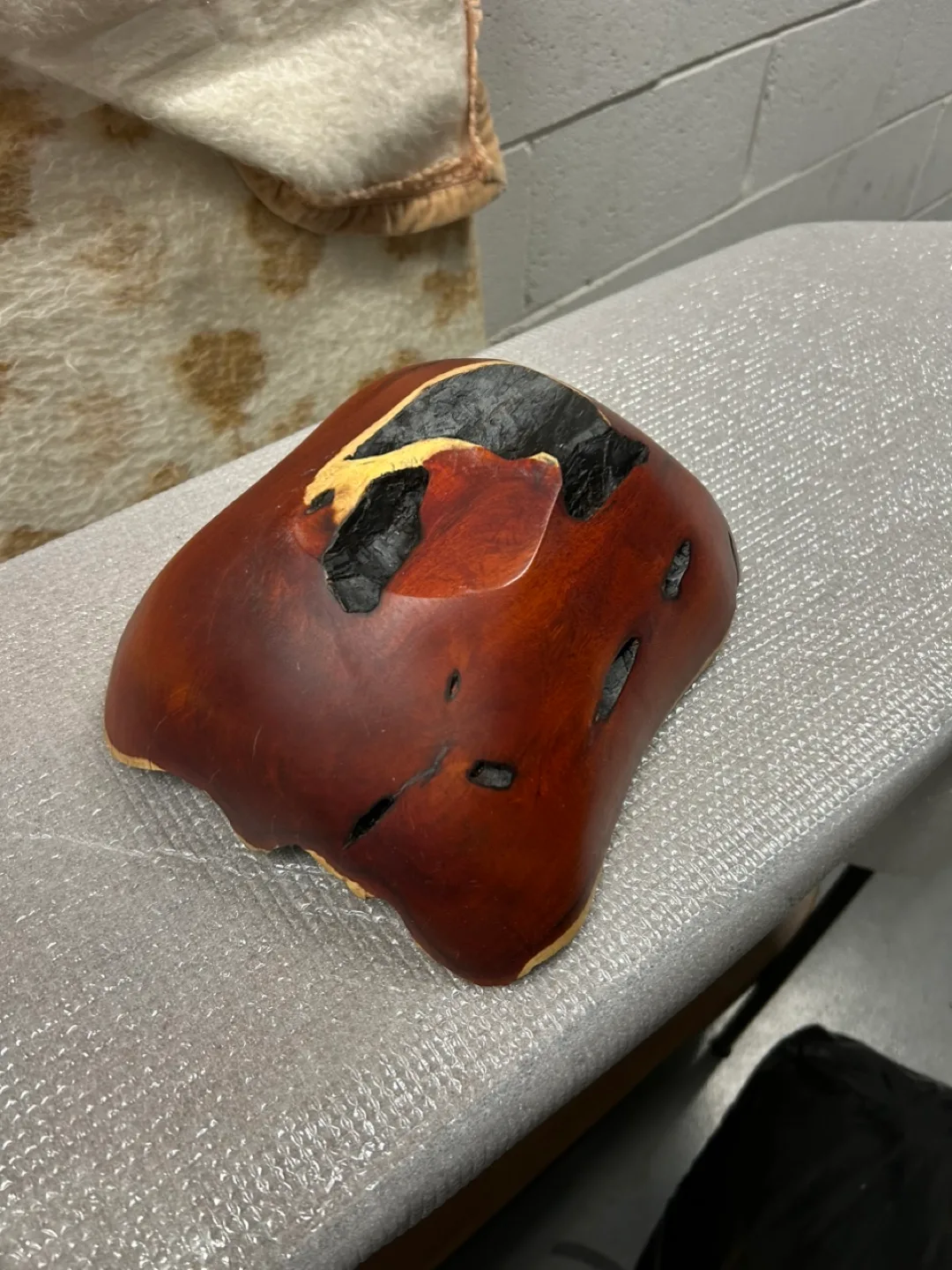 Rustic Wooden Bowl image indicator(3)