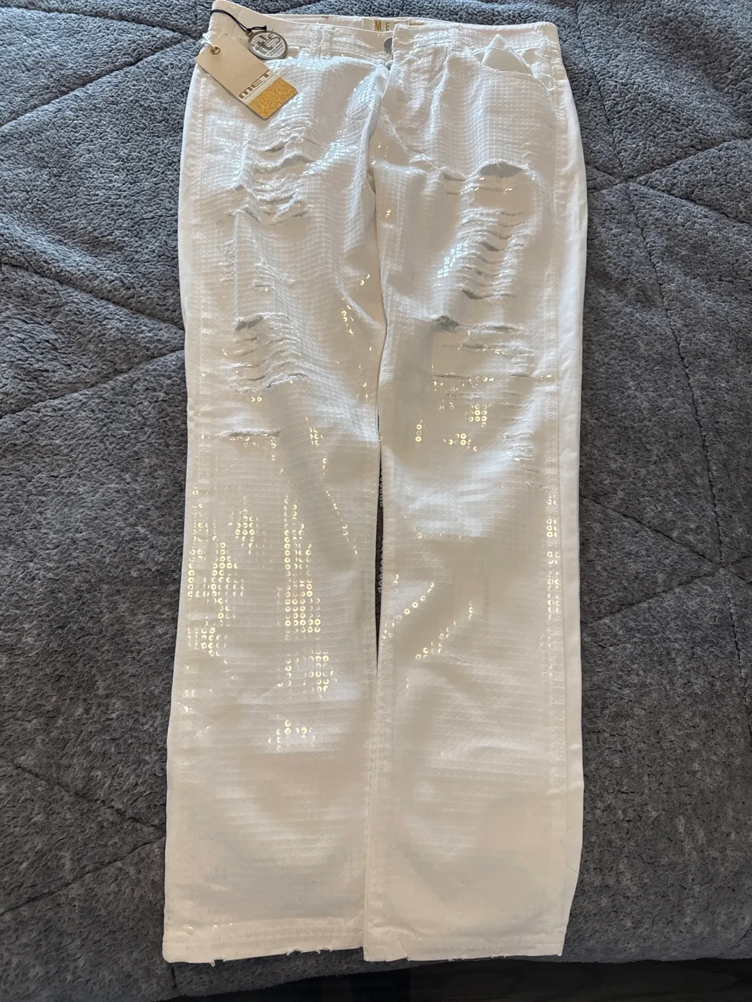 MET Women's White Distressed Sequin Jeans