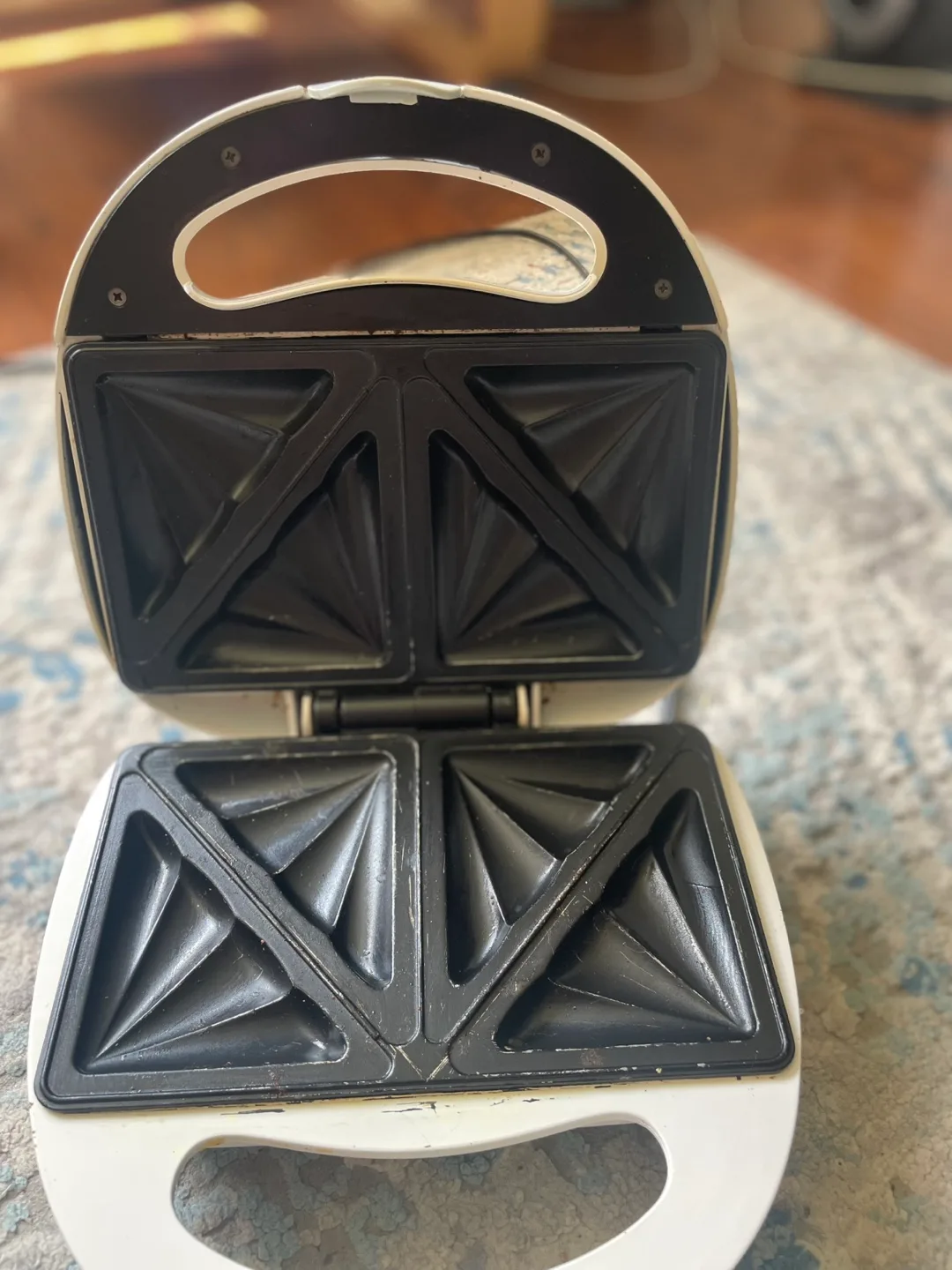 Used Sandwich Maker thumbnail