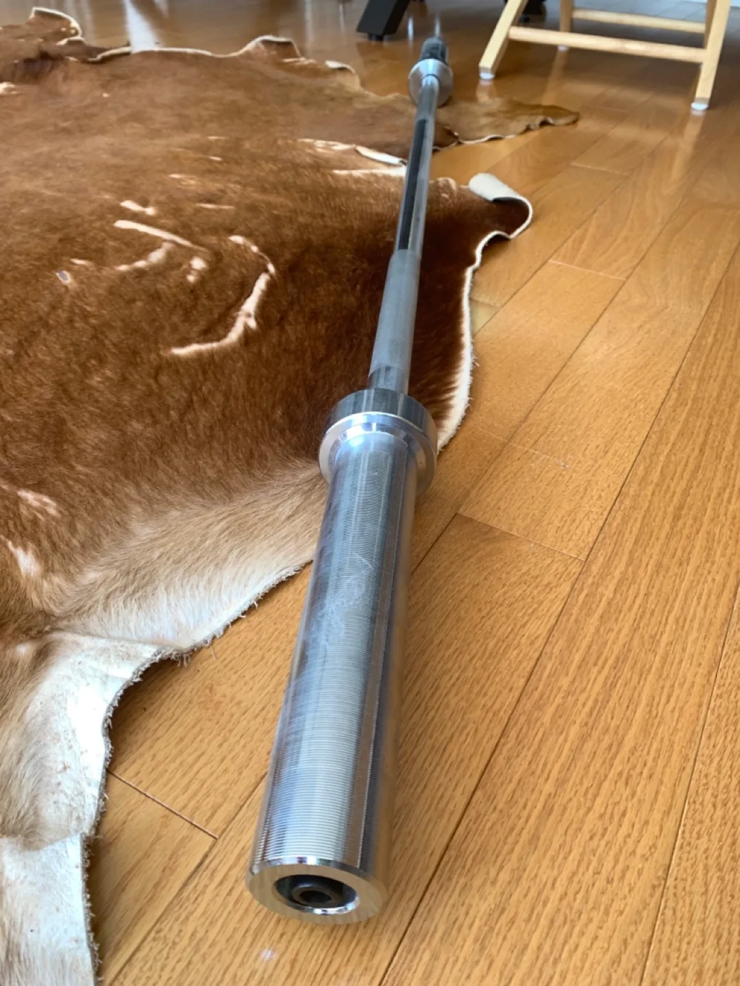 5’ 45 lbs - Olympic Weightlifting Bar image indicator(3)