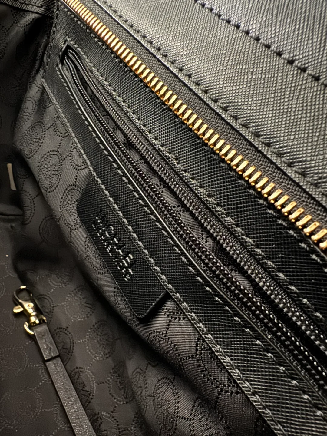 Michael Kors Black Leather Satchel Handbag image indicator(2)