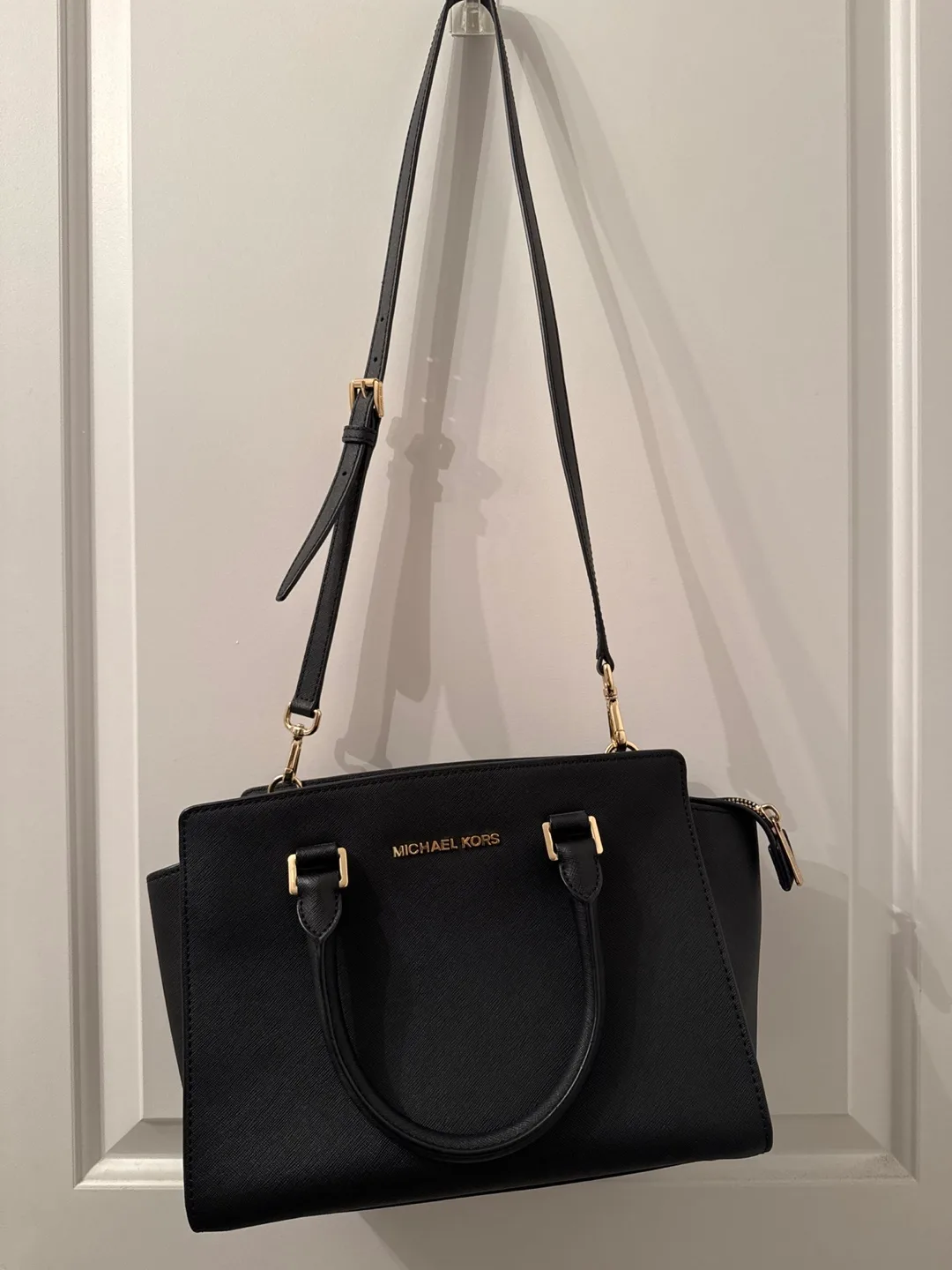 Michael Kors Black Leather Satchel Handbag image indicator(3)