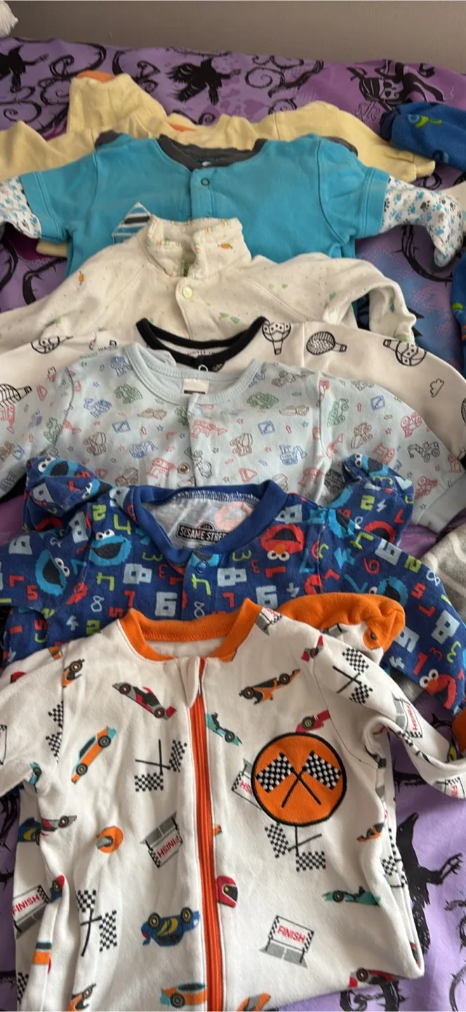 Bundle of 12 Baby Boy Sleepers 0-3m 🏒 image indicator(2)