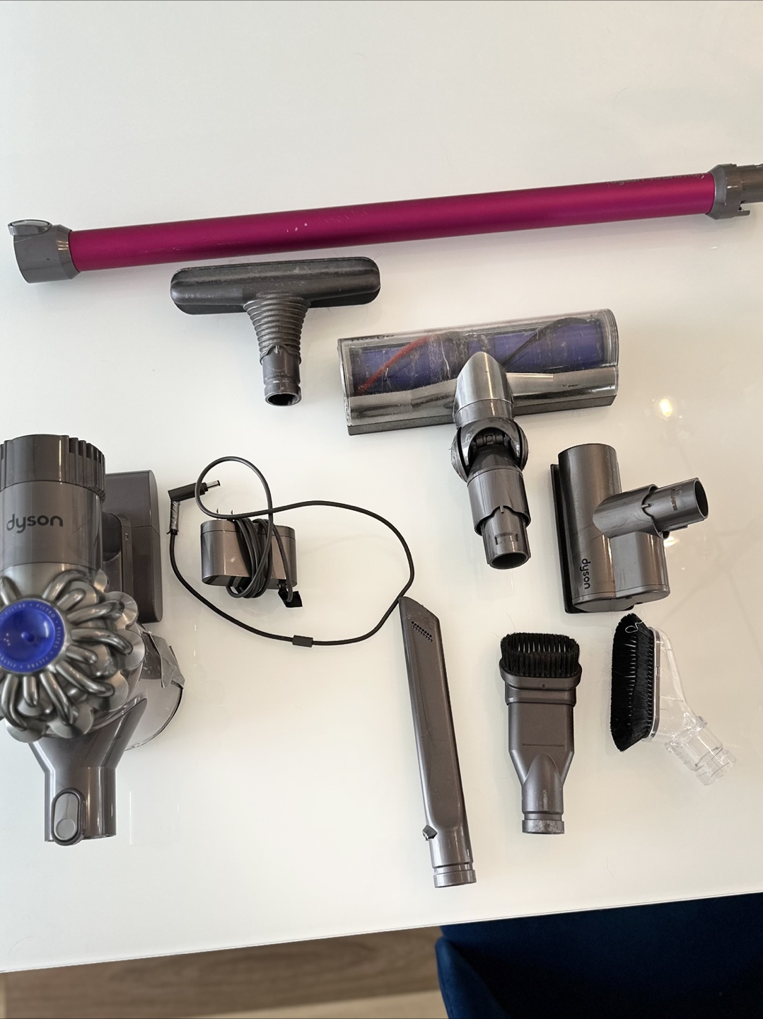 Dyson V6 Animal Cordless Vacuum Cleaner with Attachments