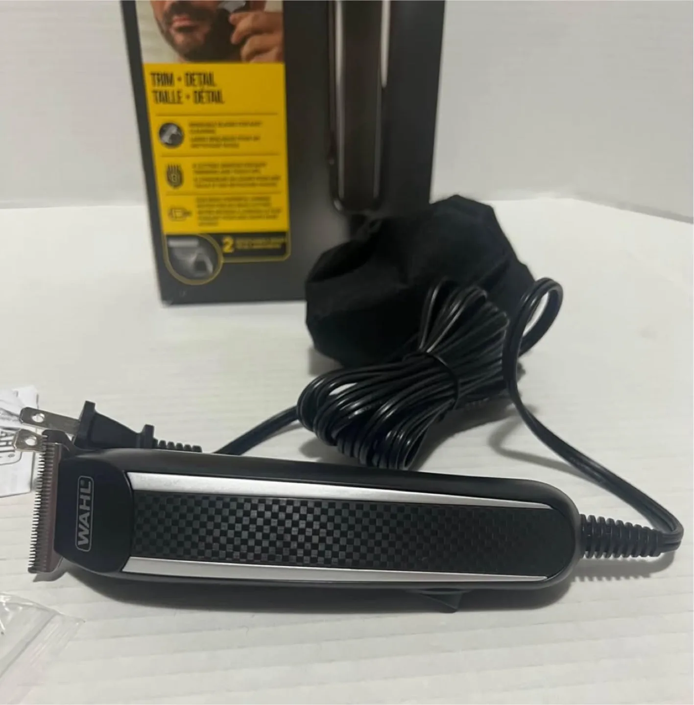 NEW Wahl Beard Trimmer, 8 Guide Combs image indicator(4)