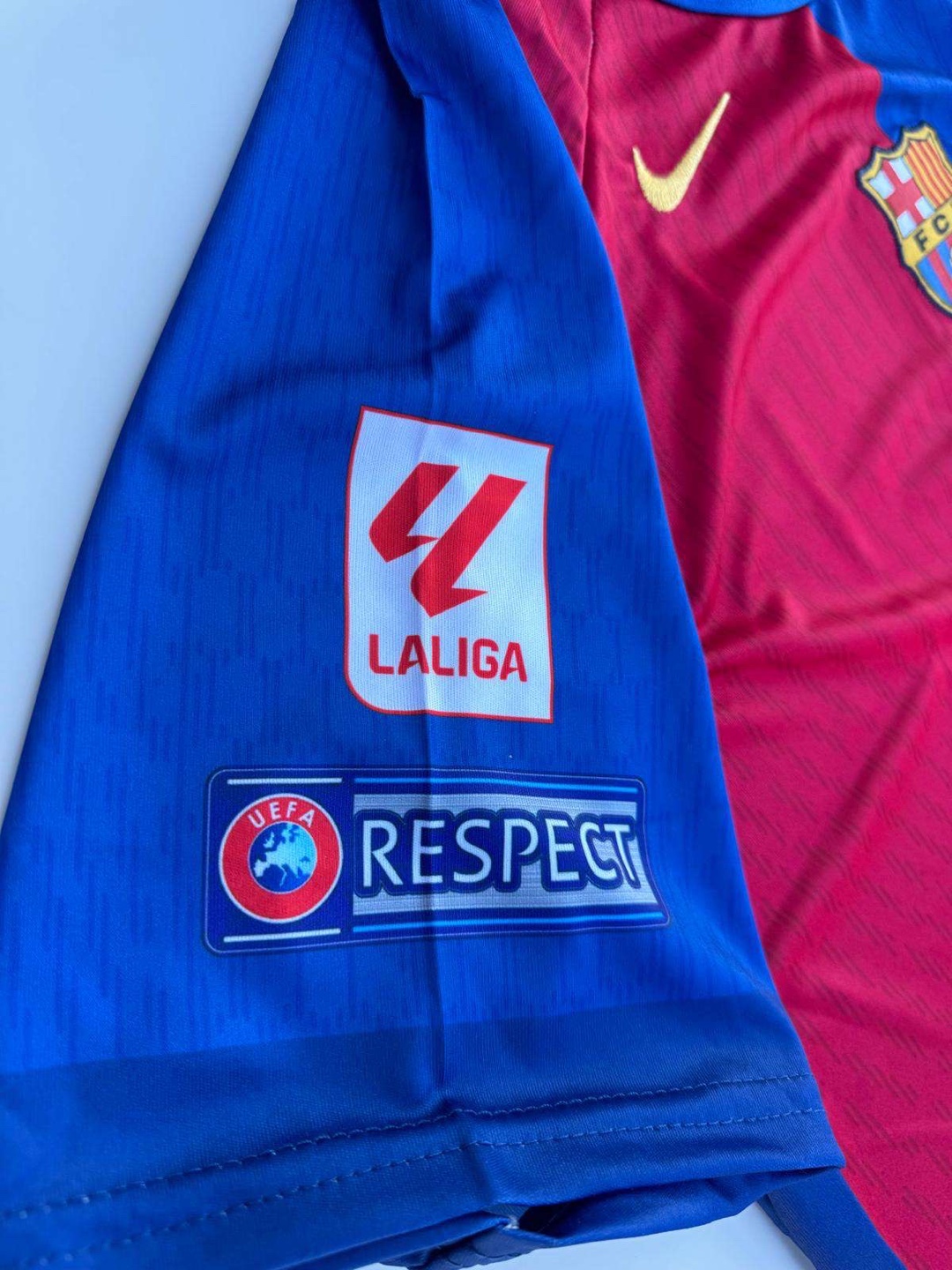 FC Barcelona Lamine Yamal 19 Jersey - photo 4