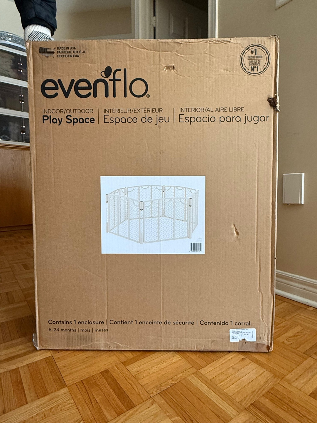 Evenflo Play Space Indoor/Outdoor Playpen - Brand New in Box