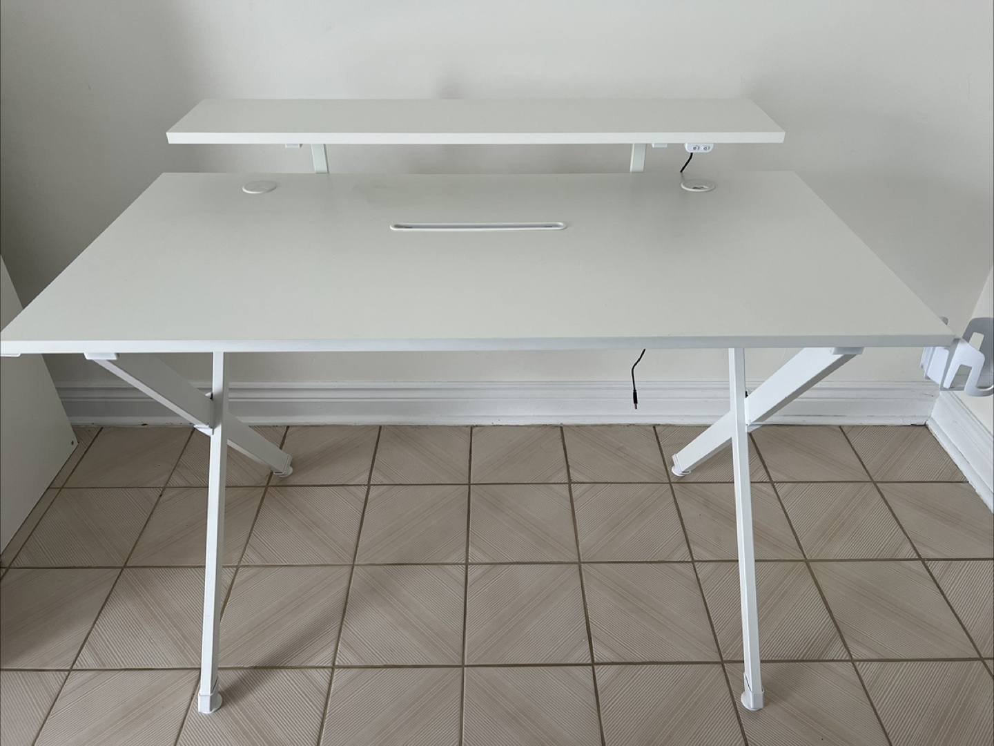 White Computer Desk with Shelf