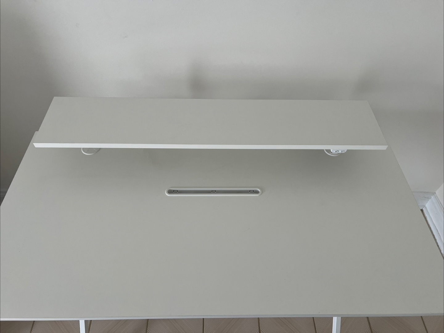 White Computer Desk with Shelf - photo 2