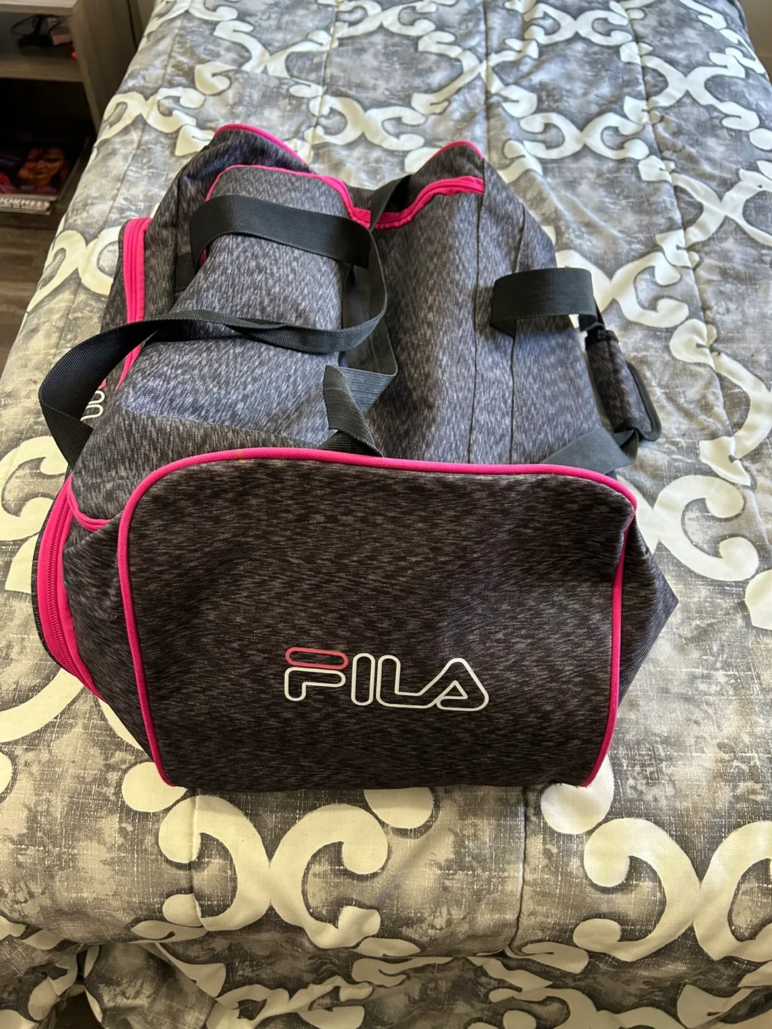 Fila Grey and Pink Duffle Bag. Gym or overnight bag. thumbnail
