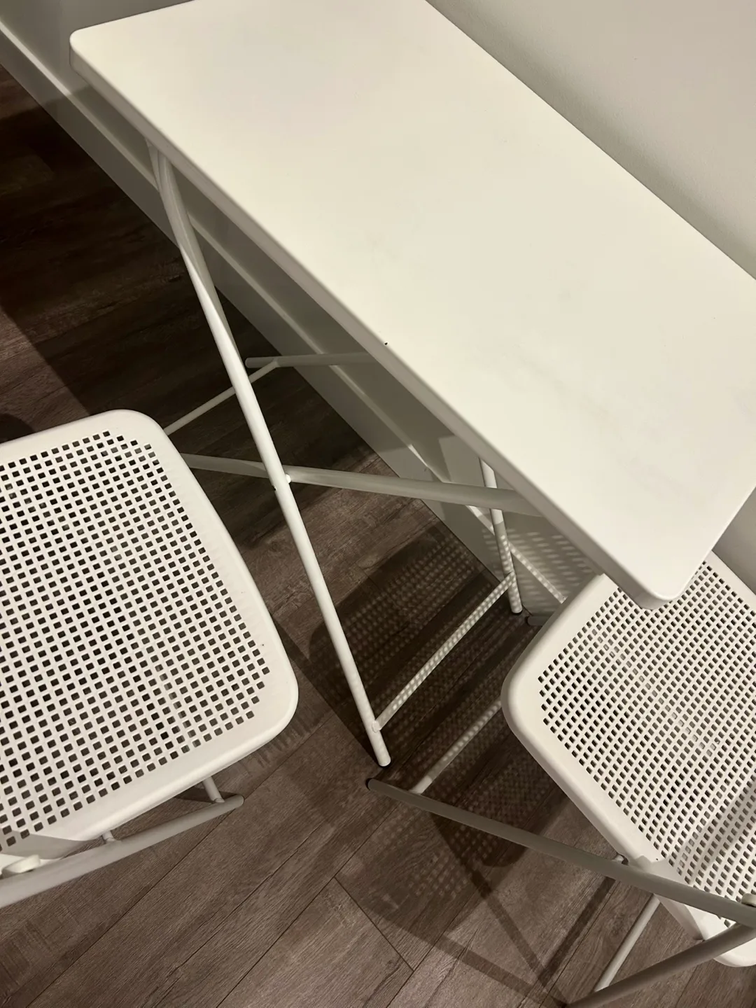 White Folding Table and Two Chairs Set🏒 image indicator(2)