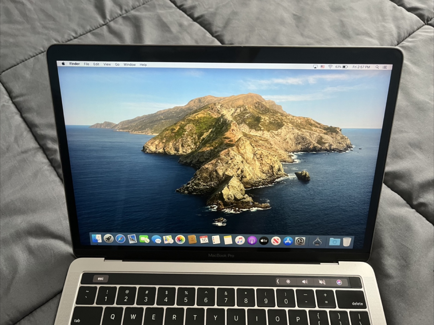 MacBook Pro 13-inch, 2019 - photo 3