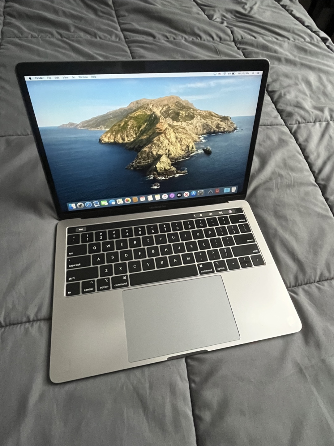 MacBook Pro 13-inch, 2019 - photo 2