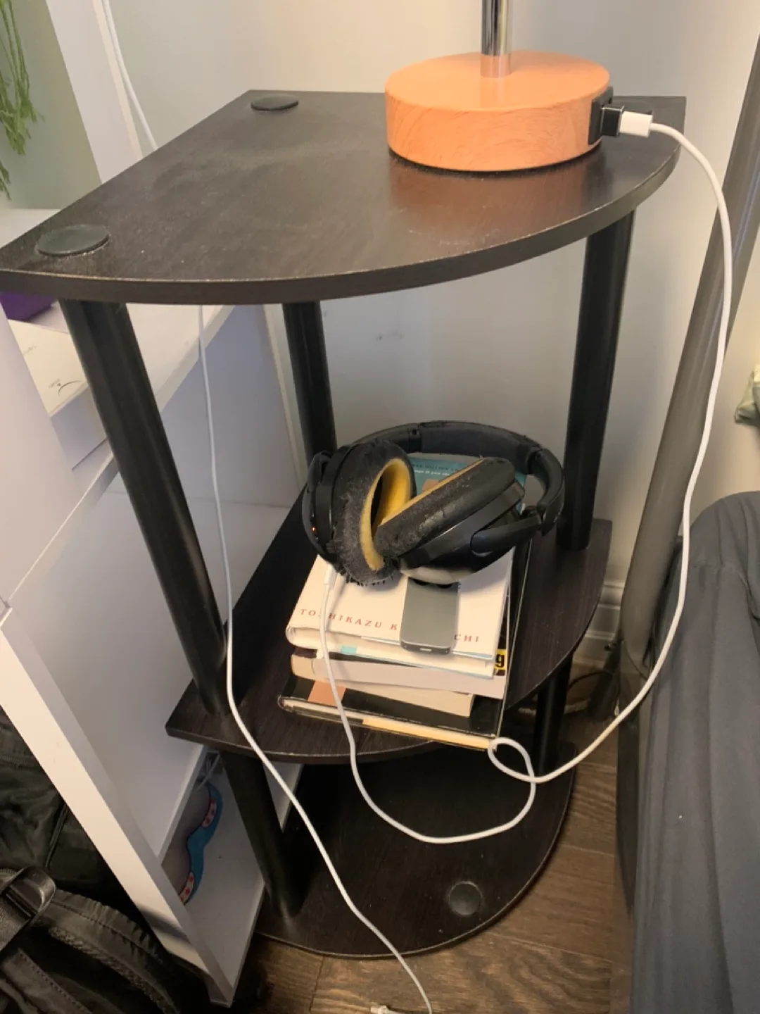 Corner shelf (black) thumbnail
