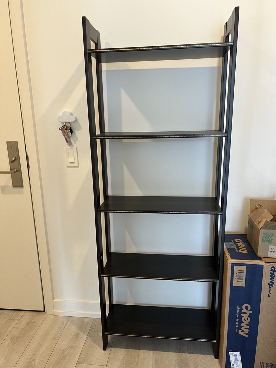 Black 5-shelf bookcase