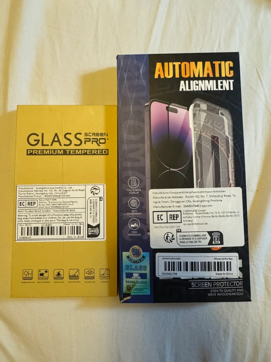 BNIB iPhone 16 Pro Max Screen Protector - Bundle thumbnail