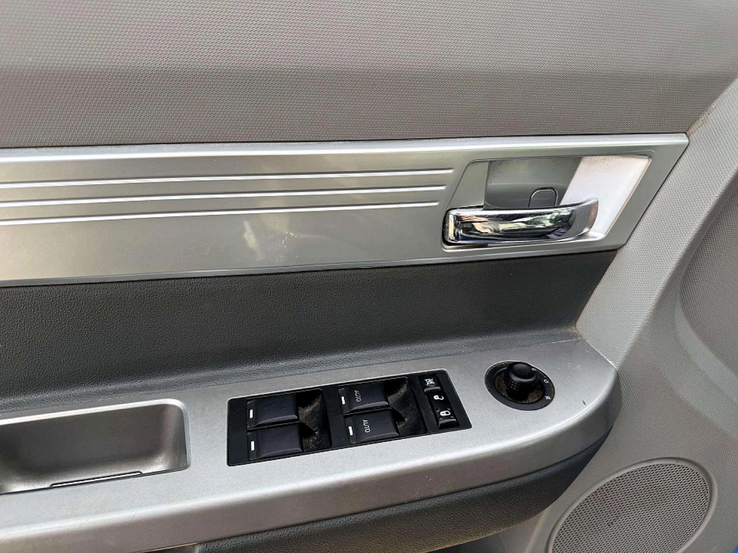 2008 Chrysler Sebring Touring Convertible - photo 2