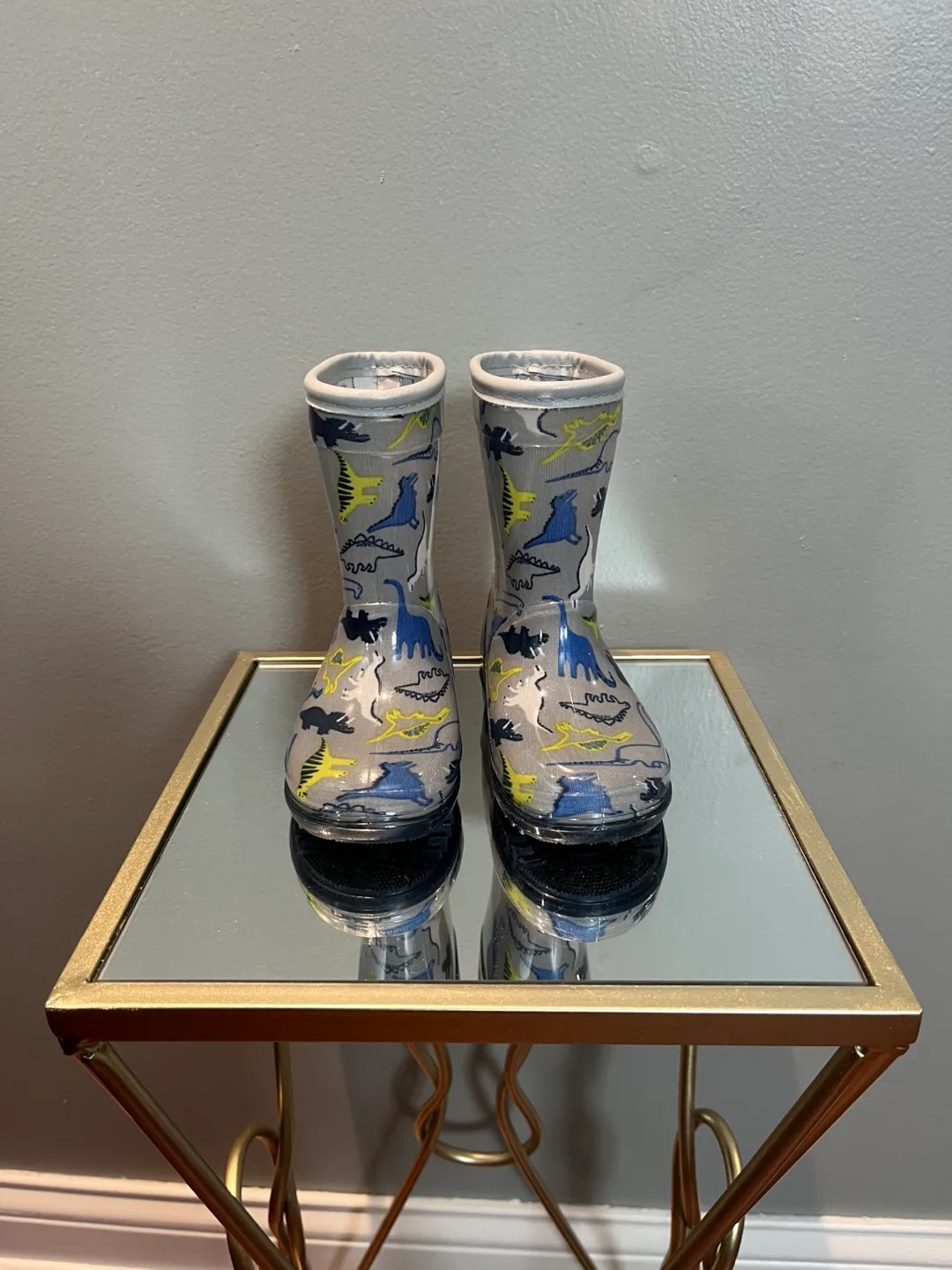 Carter's Dinosaur Rain Boots - Size 6 image indicator(3)