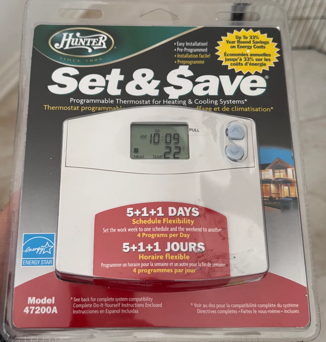 Hunter 47200A Set & Save Programmable Thermostat thumbnail