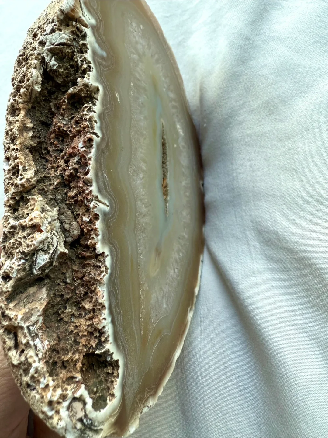 Agate Slice Geode - Natural Crystal Specimen image indicator(2)