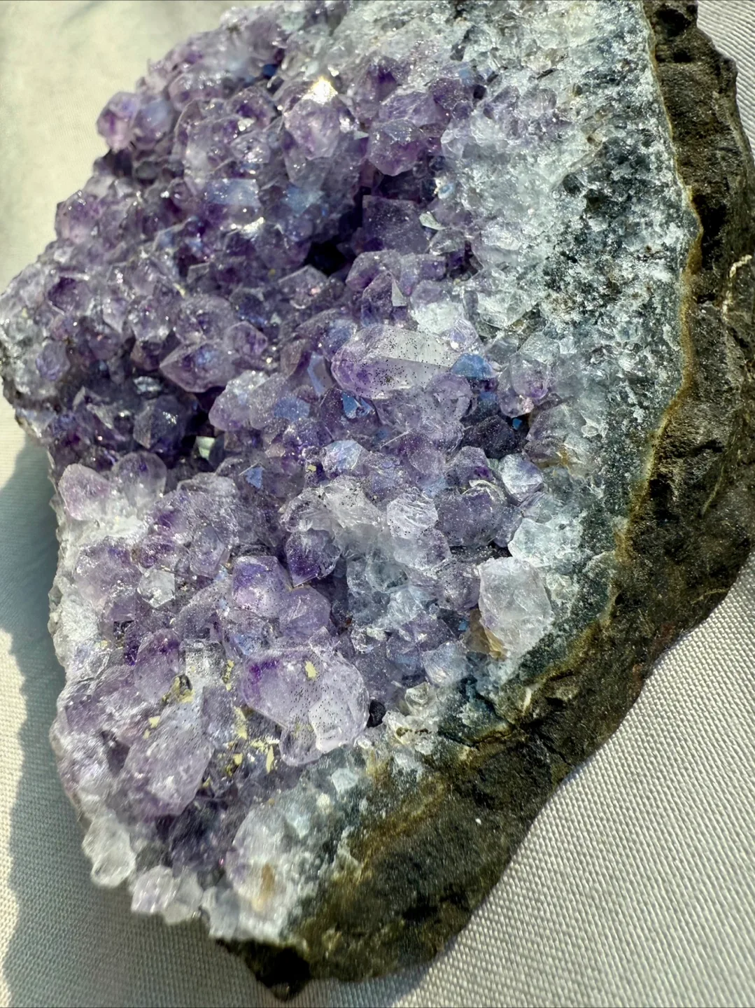 Amethyst Geode Cluster image indicator(5)