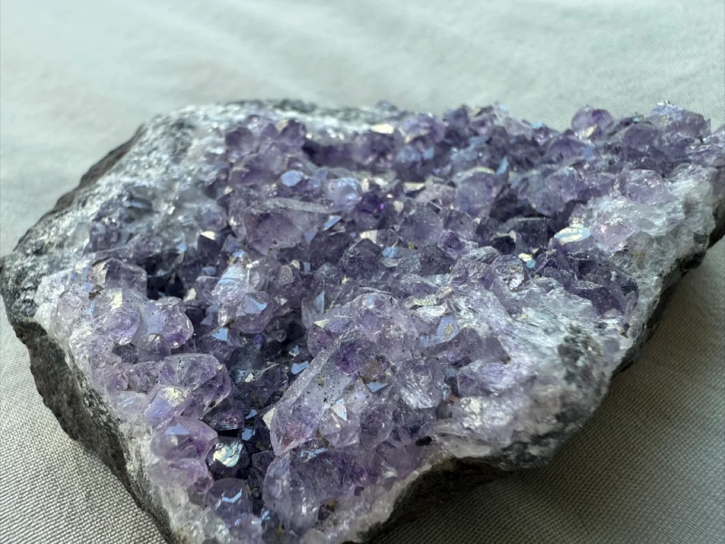 Amethyst Geode Cluster image indicator(9)