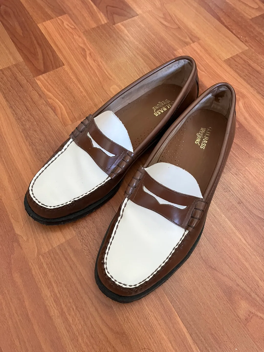 G.H. Bass & Co. Weejuns Loafers thumbnail