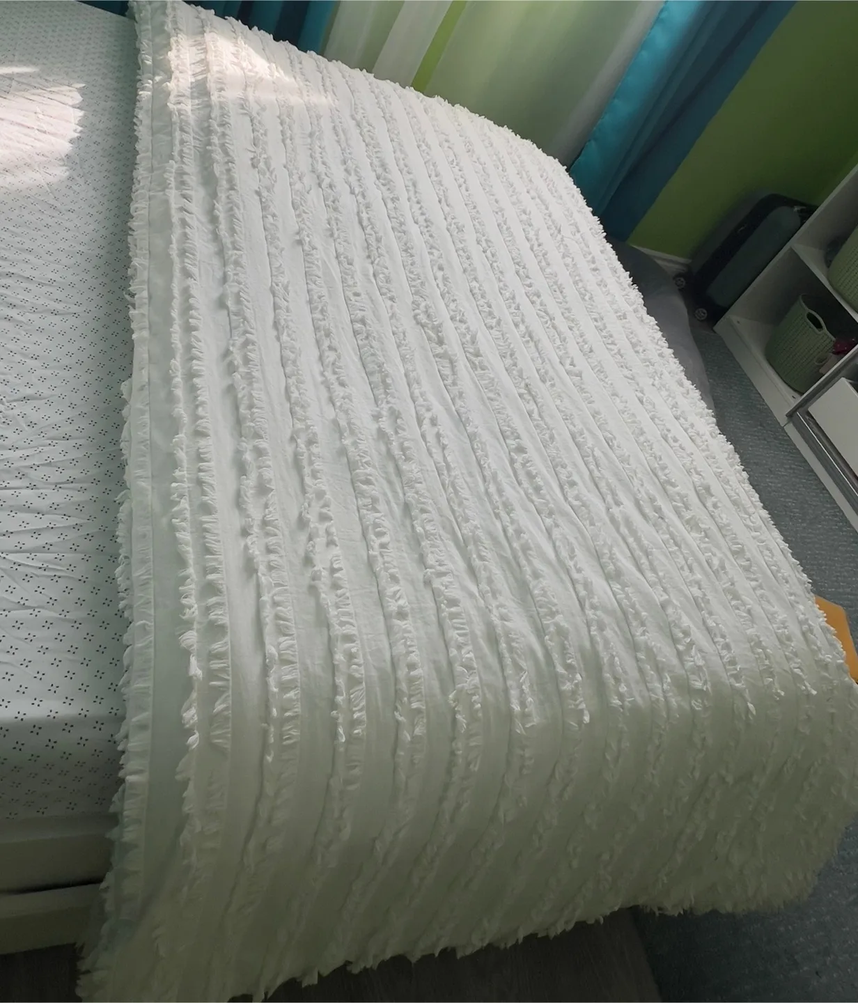 White Textured Quilt with pillow cover thumbnail