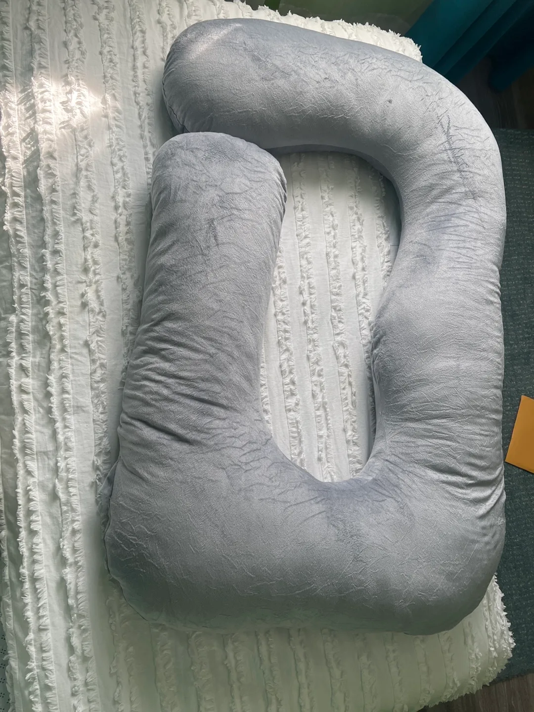 Grey U-Shaped Pregnancy Pillow thumbnail