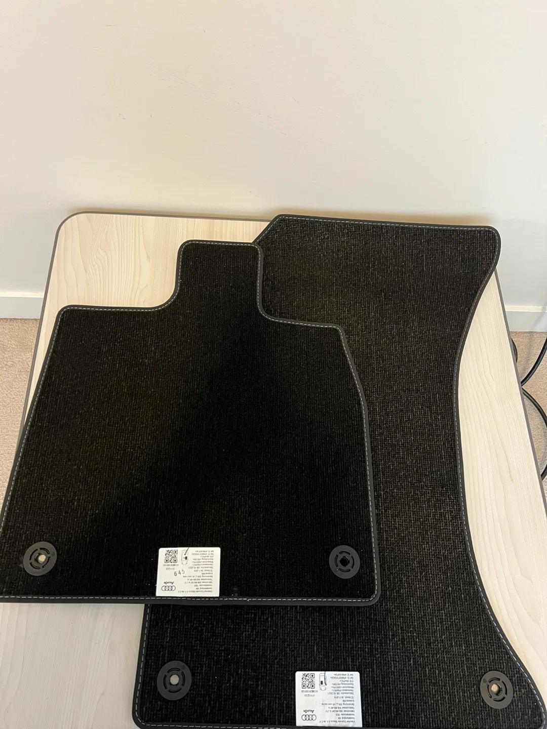 Audi SQ5/Q5 Floor Mats - Set of Four Carpet image indicator(2)