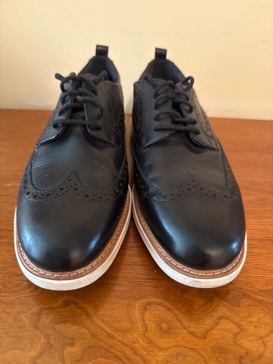 Cole Haan Black GrandEvolution Shoes 9M thumbnail
