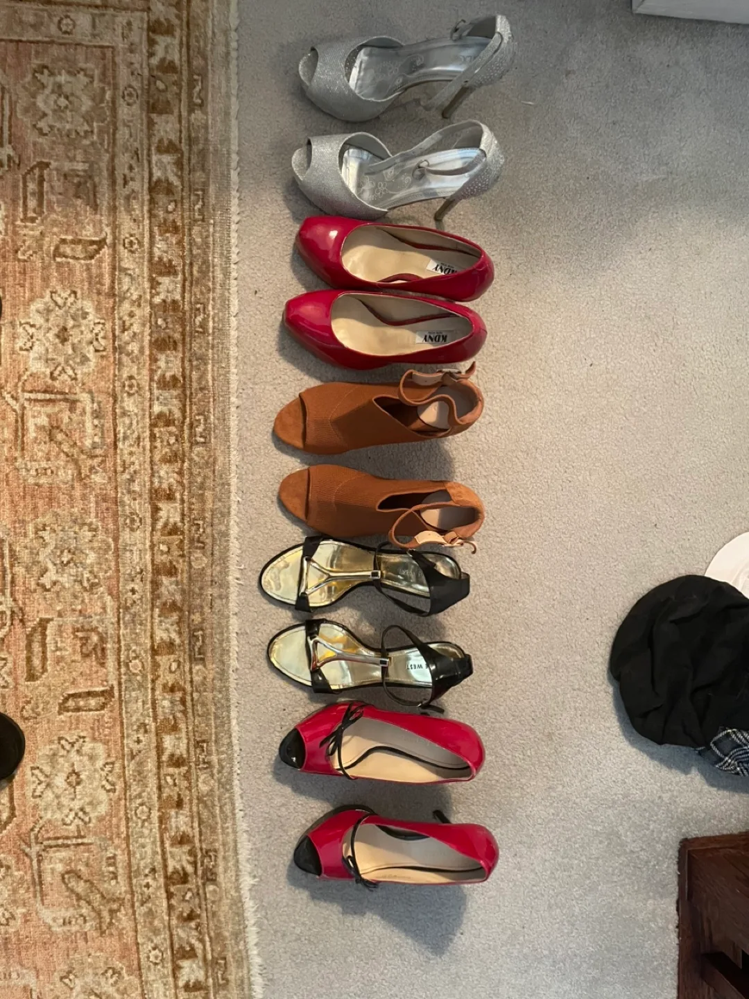 Bundle of 5 women's heels thumbnail