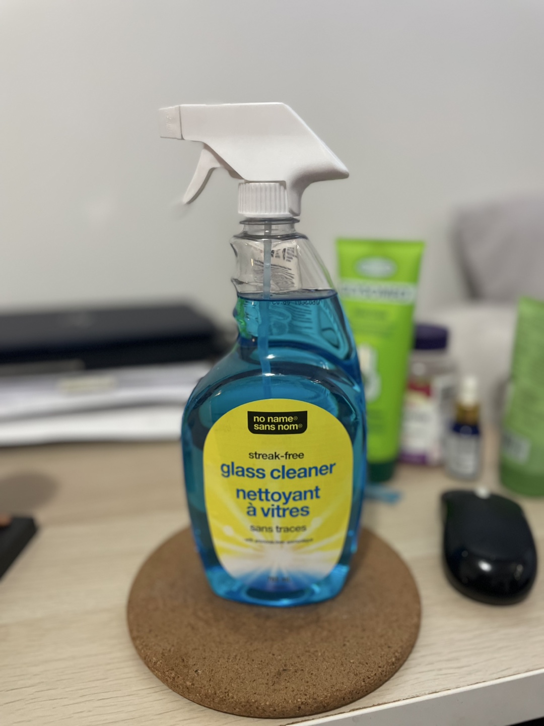 No Name Streak-Free Glass Cleaner