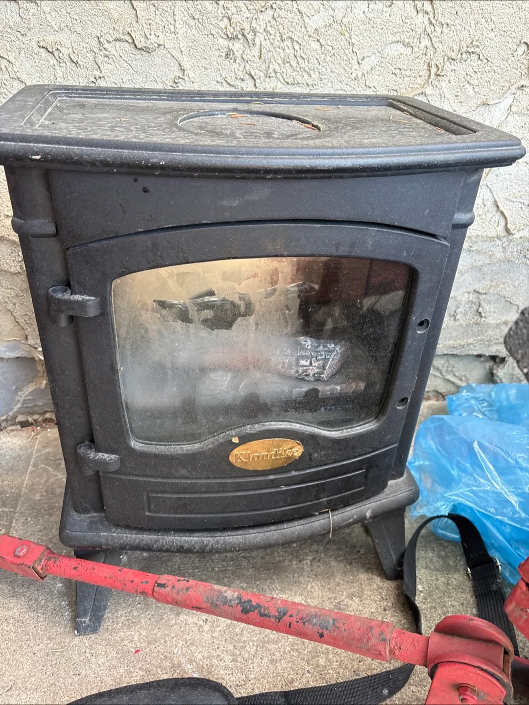 Nomad Electric Fireplace Stove thumbnail