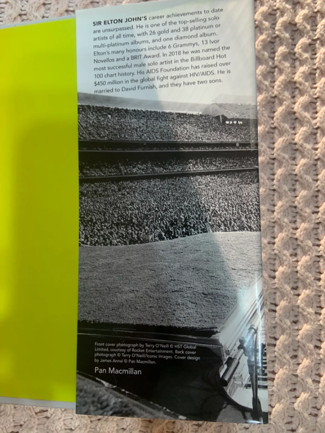 Elton John: Me - Autobiography image indicator(4)