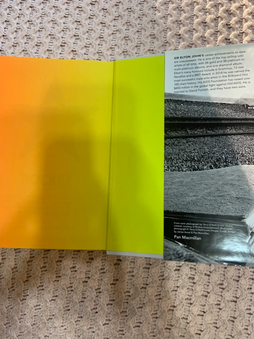 Elton John: Me - Autobiography image indicator(5)