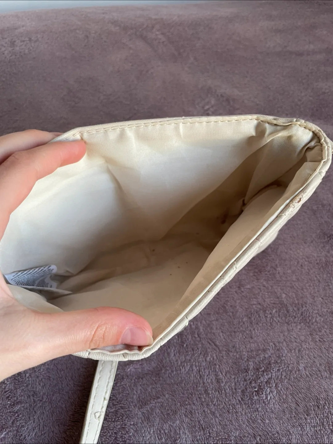 Cream Quilted Chain Bag image indicator(5)