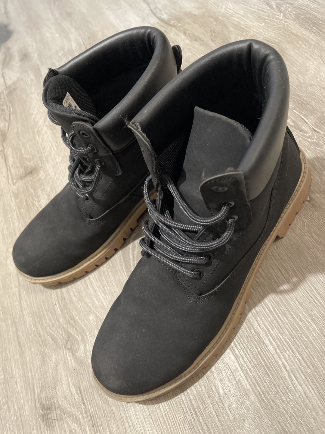 Men's Black Lace-Up Boots - Size 10